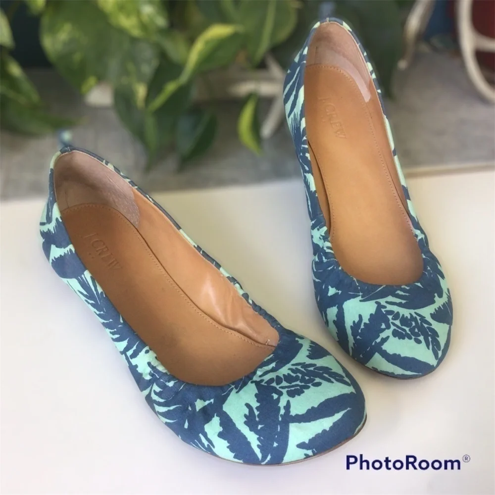 J.Crew Leaf Pattern Women Flats Size 8 Shoes